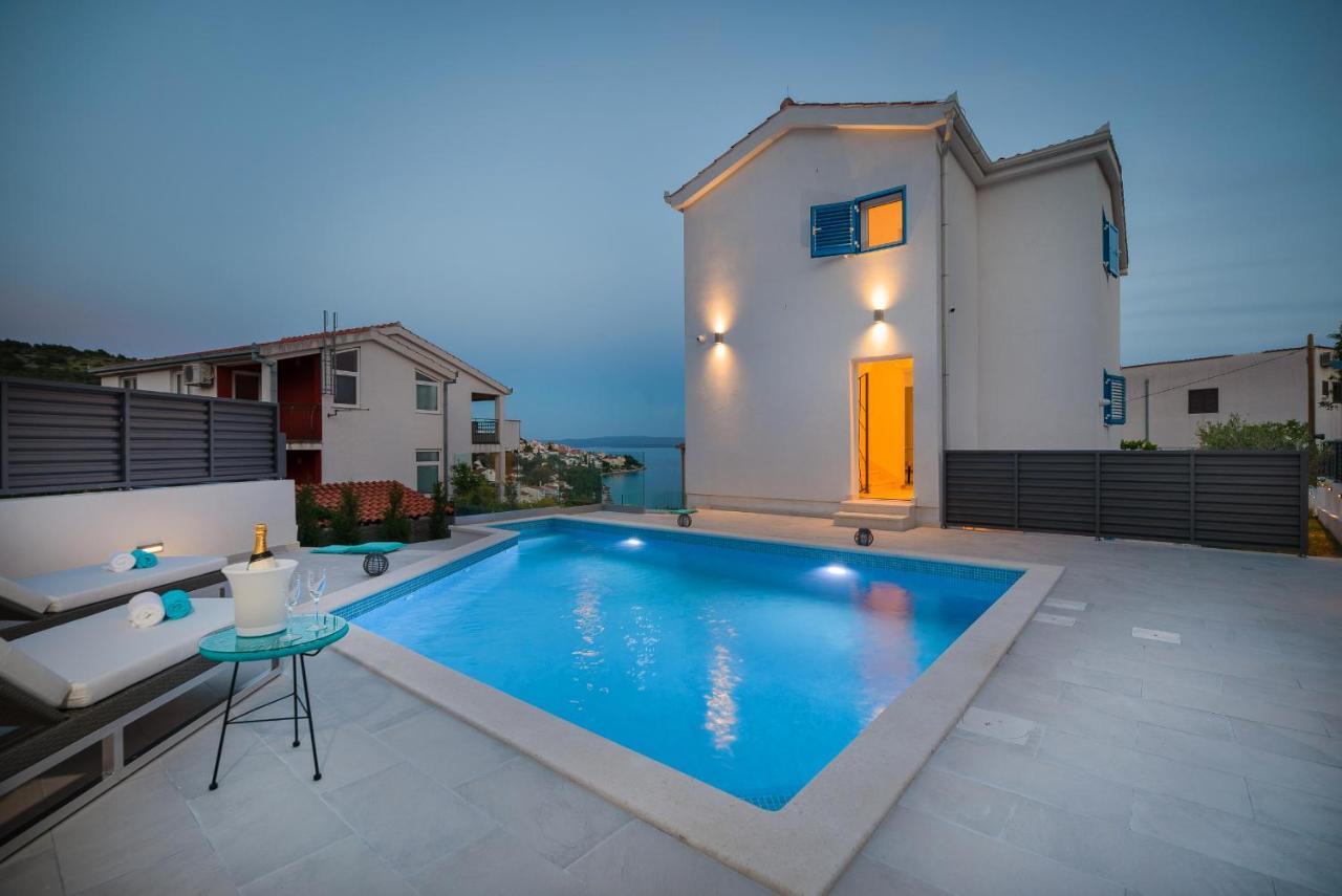 Villa Miholina - With Heated Swimming Pool Trogir Exterior photo